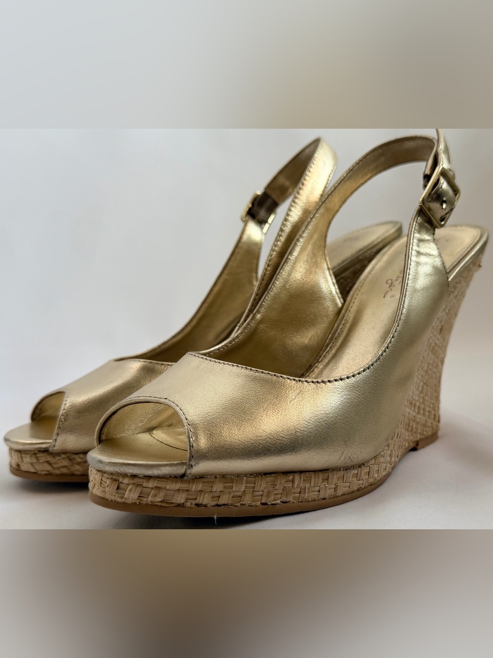 Lilly Pulitzer Kristin Gold Metallic Leather Wedge Sandals Slingback 8.5